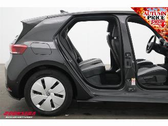 Volkswagen ID.3 Pro Edition 58 kWh Teilediebstahl ACC LrHZ SHZ Virtual Apple/Android Camera PDC picture 5