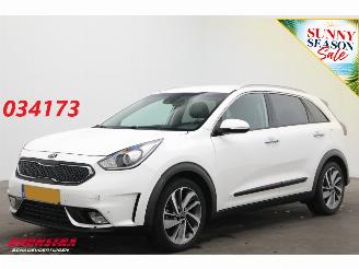 Kia Niro 1.6 GDi Hybrid ExecutiveLine Navi Leder SHZ SBL Apple/Android Camera PDC 2017/2