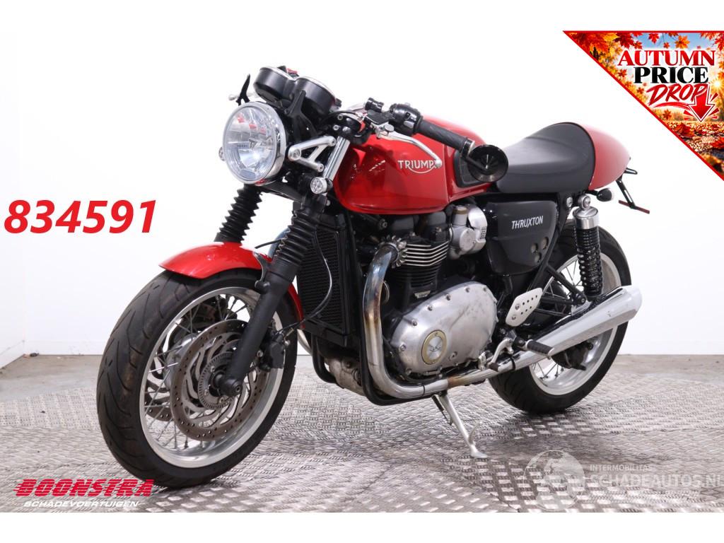 Triumph Thruxton 1200 Vance Hines