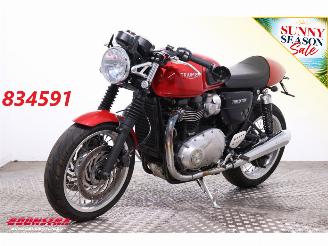 Vaurioauto  motor cycles Triumph Thruxton 1200 Vance Hines 2021/3