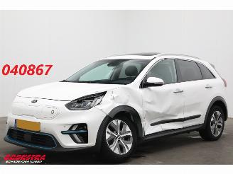 uszkodzony samochody osobowe Kia e-Niro ExecutiveLine 64 kWh JBL ACC Navi Clima Leder Memory SBL LrHZ Camera PDC 2020/11