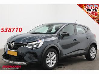 skadebil auto Renault Captur 1.6 E-Tech Hybrid 145 Zen Cruise Navi Clima Camera PDC 2022/8