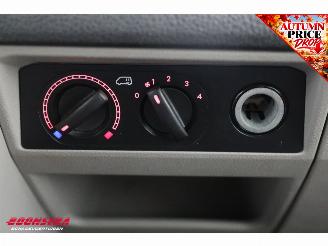 Volkswagen Transporter T6 Kombi 2.0 TDI L1H1 9p Airco picture 17