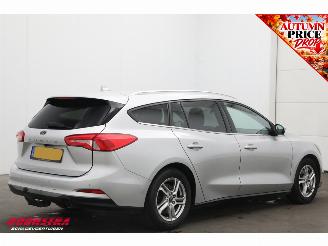 Ford Focus 1.0 EcoBoost Cruise Navi Airco Apple/Android Camera PDC AHK picture 3