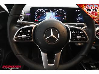 Mercedes Cla-klasse 180 Luxury Line ACC Navi Clima Apple/Android Camera SHZ PDC picture 17