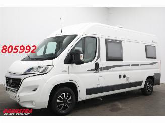 Vaurioauto  campers Volkswagen Westfalia  D55 540 2.3 MJ Cruise Airco Camera AHK 2015/5