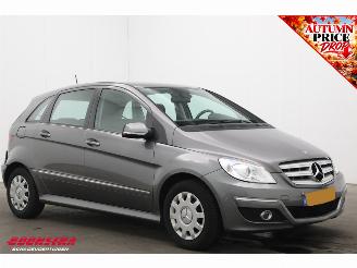 Mercedes B-klasse 170 Aut. Cruise Airco PDC Org. NL + NAP picture 2