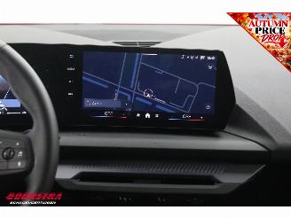 BMW 1-serie 120 M Sport Design Edition ACC Navi Clima Virtual Apple/Android Camera PDC picture 24