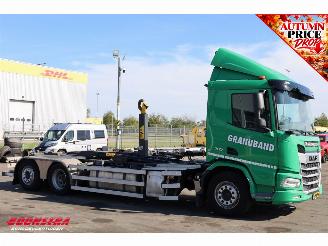 DAF XD 450 6X2 Haakarm + HMF 3220K-RCS Kran 124.200 km! picture 2