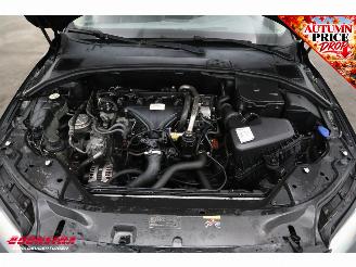 Volvo V-70 2.0D Kinetic Cruise Navi Clima Leder PDC picture 5