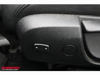 BMW 3-serie Touring 318i Edition Sport line Shadow LED Navi Clima SHZ Leder PDC AHK picture 18