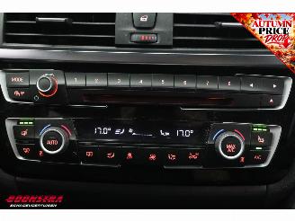 BMW 3-serie Touring 318i Edition Sport line Shadow LED Navi Clima SHZ Leder PDC AHK picture 17