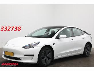 krockskadad bil auto Tesla Model 3 Standard RWD Plus 60 kWh Pano ACC Navi Clima SHZ LrHZ Leder Memory Camera PDC 2021/9