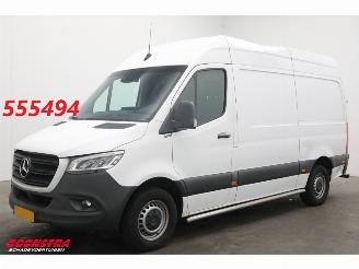 krockskadad bil bedrijf Mercedes Sprinter 317 CDI Aut. L2H2 RWD Xarios 350 Cruise Navi Clima Bluetooth Camera PDC 2023/6