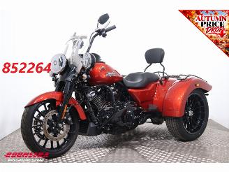Avarii motociclete Harley-Davidson  FLRT Freewheeler 114 1.398 km! Tri Glide 2025/9