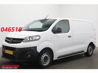 krockskadad bil bedrijf Opel Vivaro 2.0 Diesel 145 L2 Cruise Navi Airco Apple/Android Camera PDC 2024/1