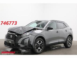 Damaged car Peugeot 2008 1.2 PureTech 100 Allure Apple/Android Navi Clima Cruise PDC 10.143 km! 2025/10