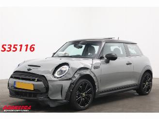 Schadeauto Mini Electric SE Yours 33 kWh Pano ACC Navi Clima SHZ Leder Apple/Android Camera PDC 2022/3