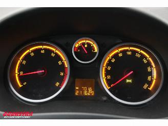 Opel Corsa 1.4-16V Sport OPC-Line Panoramadak Cruise Clima PDC picture 13