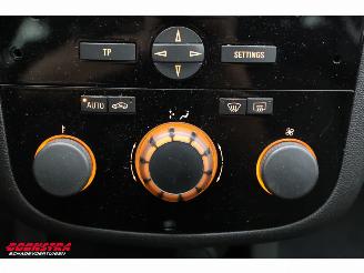 Opel Corsa 1.4-16V Sport OPC-Line Panoramadak Cruise Clima PDC picture 18