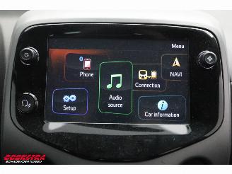Toyota Aygo 1.0 VVT-i x-play Teilediebstahl Navi Airco Apple/Android Camera picture 20
