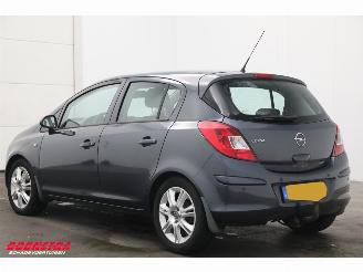 Opel Corsa 1.2-16V Cosmo Clima PDC picture 4