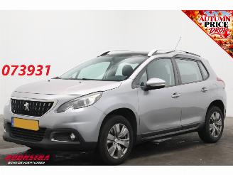 uszkodzony samochody osobowe Peugeot 2008 1.2 PureTech Access Pano Cruise Navi Airco Apple/Android PDC 2017/6