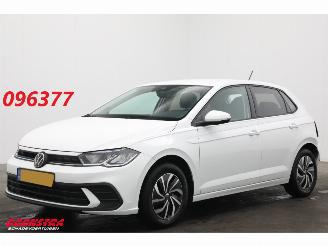 uszkodzony samochody osobowe Volkswagen Polo 1.0 TSI Life Edition ACC Airco Virtual Apple/Android PDC 2024/9