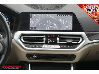 BMW 3-serie 330e High Executive HUD Pano Memory Camera SHZ Leder LED picture 17