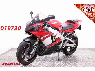 skadebil motor Yamaha  YZF-R1 BY 2001 2001/8