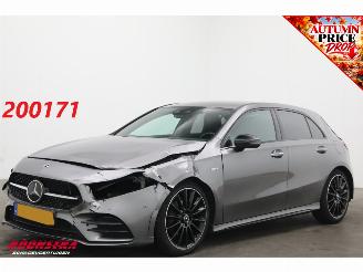 Schadeauto Mercedes A-klasse 200 AMG Premium Plus ACC Navi Clima SHZ Virtual Apple/Android Camera PDC 2021/5