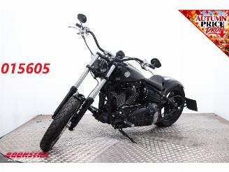 damaged motor cycles Harley-Davidson Softail Rocker FXCWC KessTech 11.473 km! 2010/6