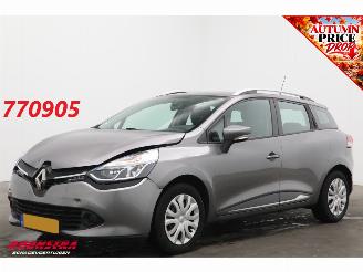 Schadeauto Renault Clio Grandtour Estate 1.5 dCi ECO Night&Day Cruise Navi Airco PDC Bluetooth 2015/4