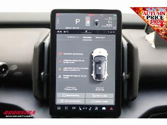 Volvo EX30 Single Motor Extended Range Plus 69 kWh H/K ACC Navi Clima SHZ Apple/Android Camera PDC picture 33