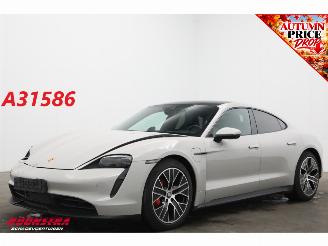 Schadeauto Porsche Taycan 93.4 kWh Perf.Bat.+ Chrono Pano ACC Bose 360° Memory Chalk 2023/1