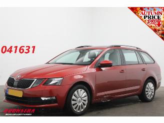skadebil auto Skoda Octavia 1.6 TDI Greentech Ambition Pano PDC Cruise Airco 2017/4