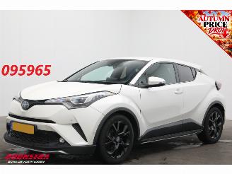 begagnad bil auto Toyota C-HR 1.8 Hybrid Executive JBL Camera LrHZ SHZ Clima Navi 2017/11
