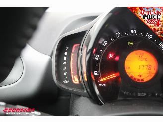 Toyota Aygo 1.0 VVT-i x-play Cruise Navi Apple/Android Camera Airco picture 24