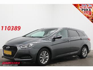 Ocazii autoturisme Hyundai I-40 Wagon 1.7 CRDi Cruise Navi Apple/Android SHZ Camera PDC AHK Clima 2015/12