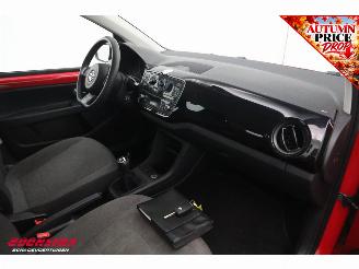 Volkswagen Up! 1.0 move up! BlueMotion 5-drs Airco picture 5
