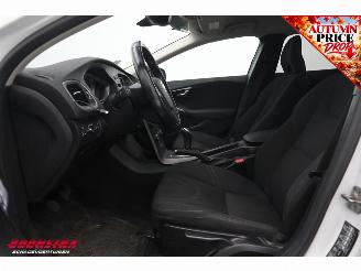 Volvo V-40 2.0 D2 Kinetic Cruise AHK SHZ Bluetooth picture 22