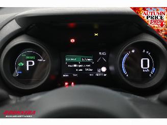 Toyota Yaris 1.5 Hybrid Dynamic Cruise Camera Bluetooth Clima picture 20