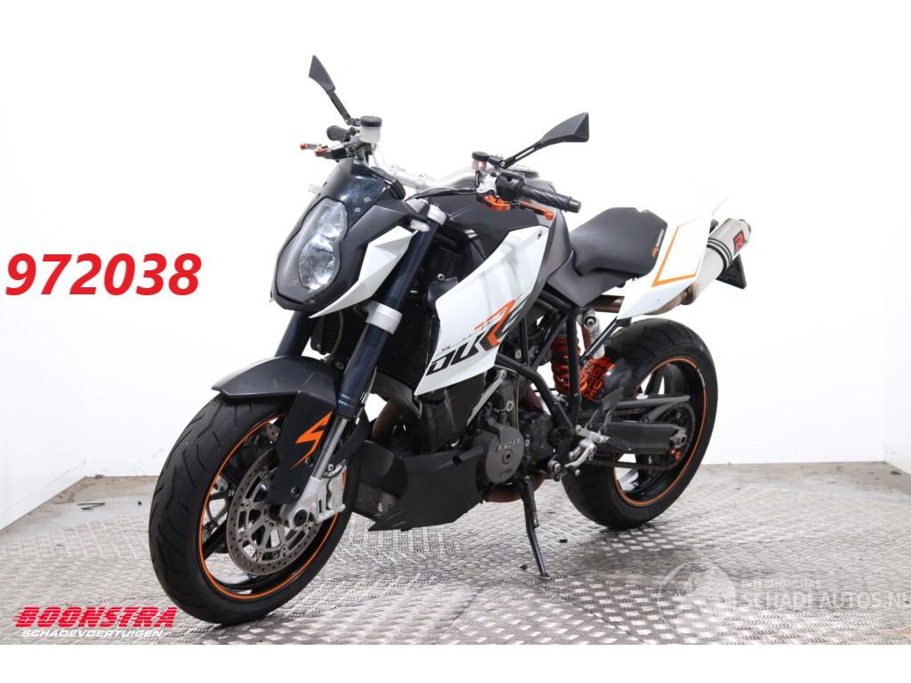 KTM  990 SuperDuke Dominator