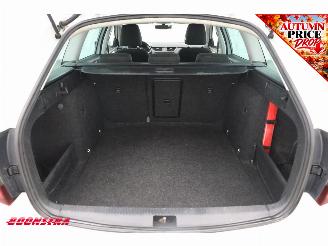 Skoda Octavia Combi 1.6 TDI Greentech Ambition Cruise Bluetooth Airco picture 18