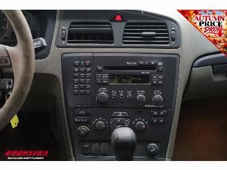 Volvo V-70 Cross Country 2.4 T AWD Comfort Line Cruise Leder Memory PDC AHK picture 7