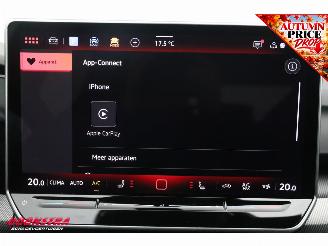 Volkswagen Golf GTI 2.0 TSI DSG Camera ACC SHZ LrHZ LED Clima picture 28