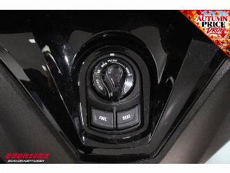 Yamaha  Tricity 300 ABS 148 Miles! picture 20