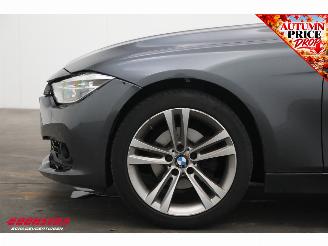 BMW 3-serie 318i Aut. Centennial High Executive Cruise Navi Leder SHZ Bluetooth PDC Clima picture 12