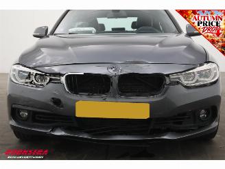 BMW 3-serie 318i Aut. Centennial High Executive Cruise Navi Leder SHZ Bluetooth PDC Clima picture 7