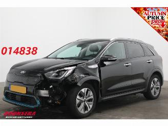Unfallwagen Kia e-Niro ExecutiveLine 64 kWh JBL ACC Navi Leder Memory SBL LrHZ Apple/Android Camera PDC Clima 2019/10